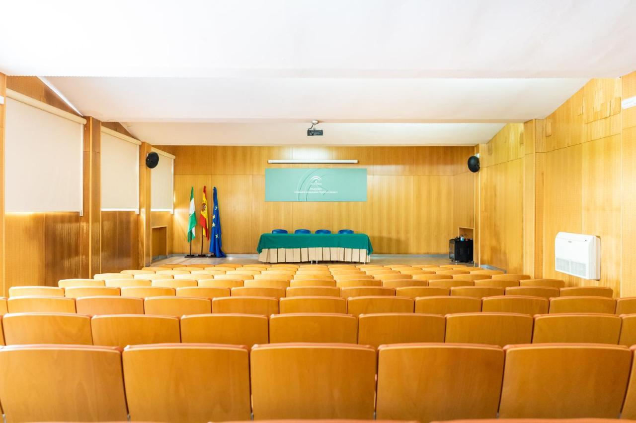 Albergue Inturjoven Jerez De La Frontera Extérieur photo